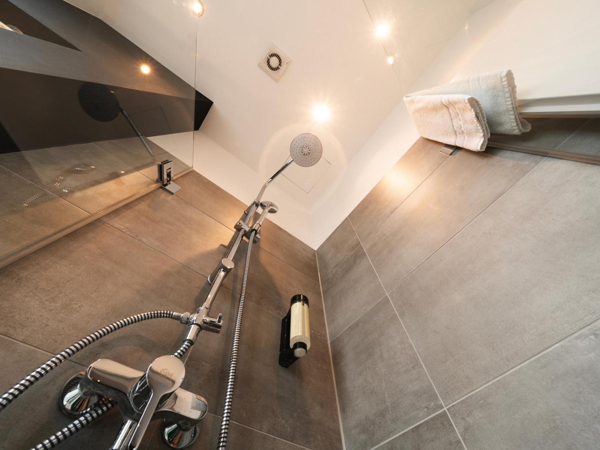 Juststay Grevenbroich Hotel & Apartments Екстериор снимка