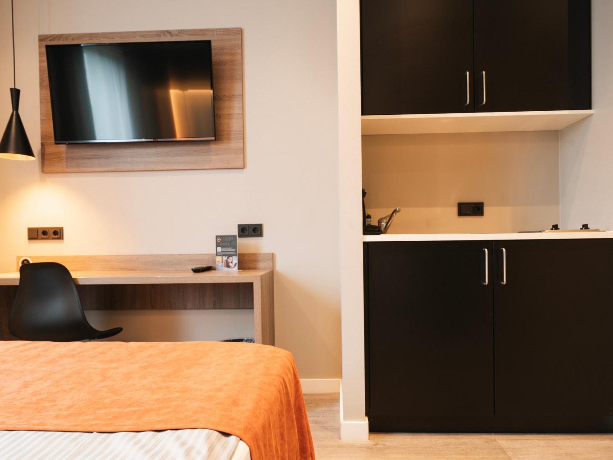 Juststay Grevenbroich Hotel & Apartments Екстериор снимка